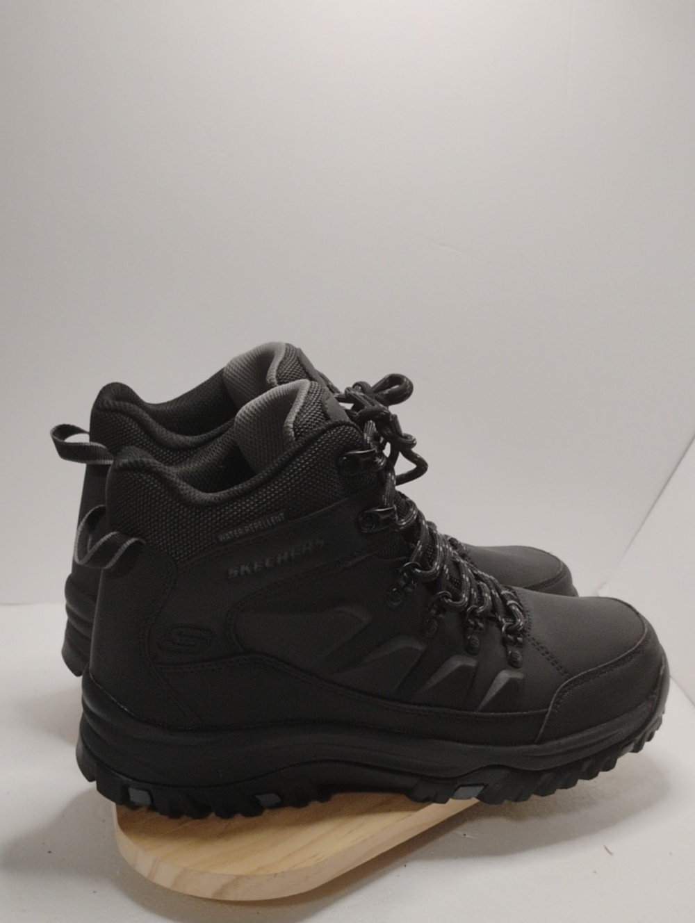Skechers Men’s Black Tactical Hiking Boots